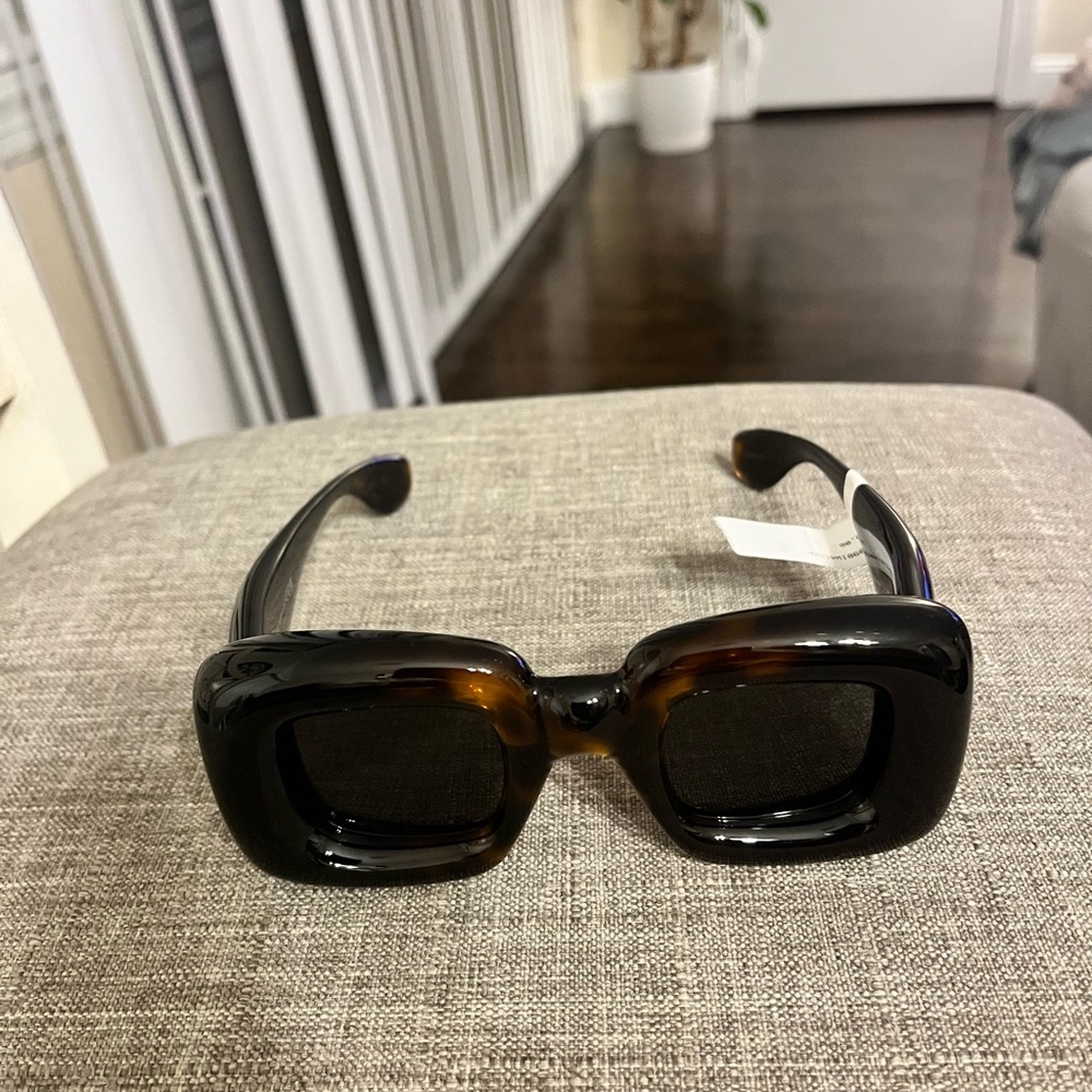 Loewe Tortoiseshell Women's Glasses - Picture 4 of 5